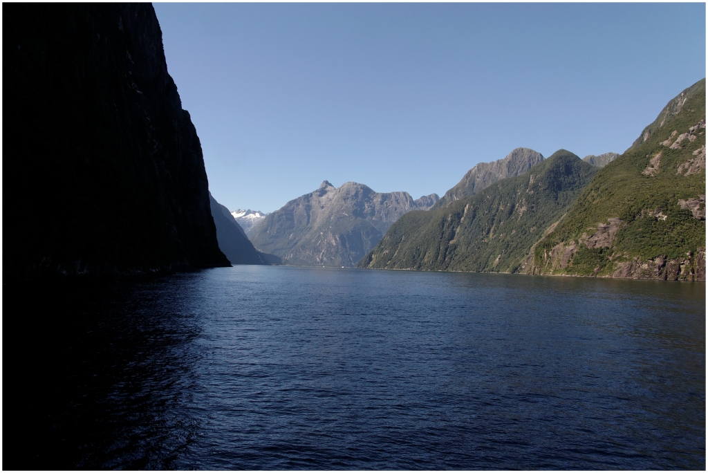 05 - Milford Sound (18).jpg
